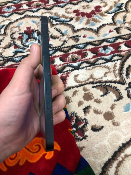 Айфон 13  өзі жақсы