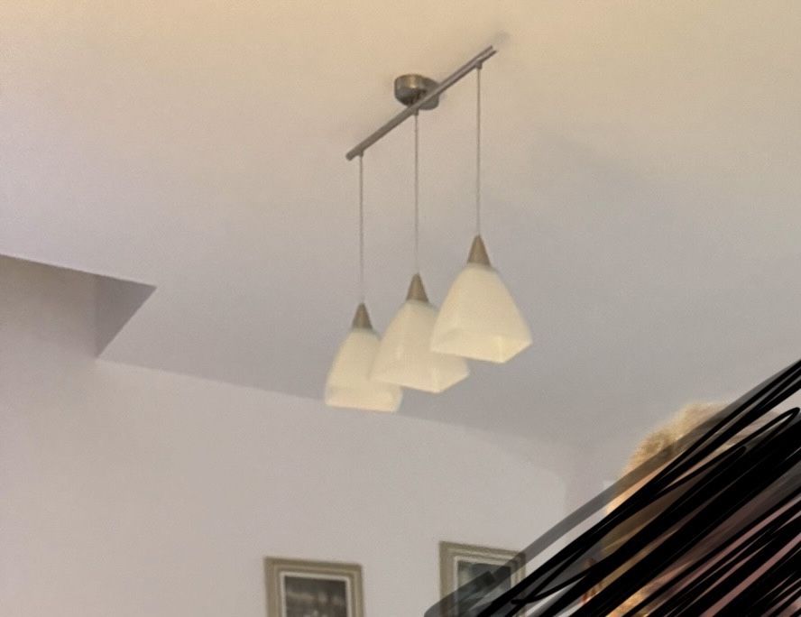 Lustra in stare excelenta