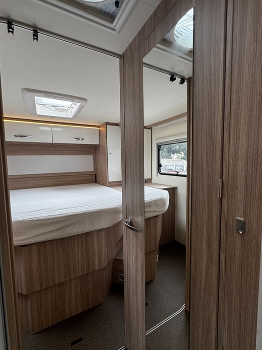 Кемпер Burstner fiat-iveco