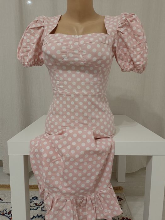 Платье размер S 3000тг