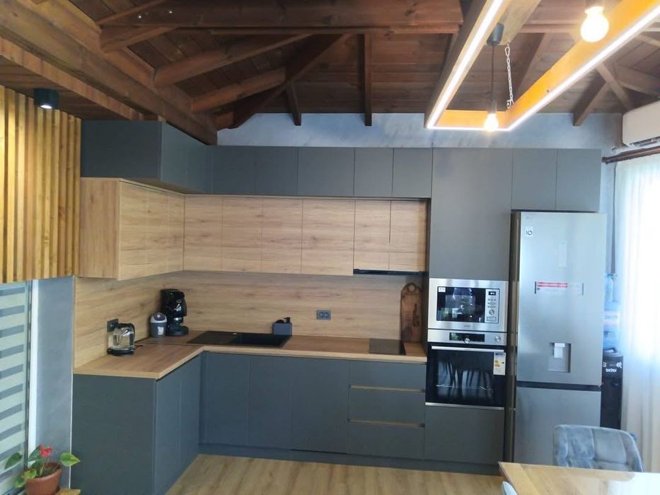 Кухни по поръчка с 3D дизайн