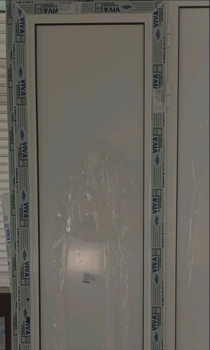 Чисто нова! Алуминиева врата