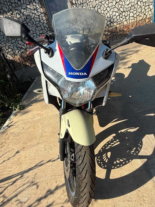 Honda Cbr 125R motocicleta