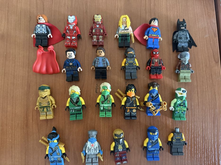 Продам лего мини фигурки