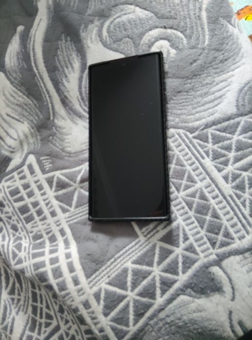 Samsung S22 ultra 12/512gb