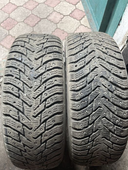Продам покрышку шипы