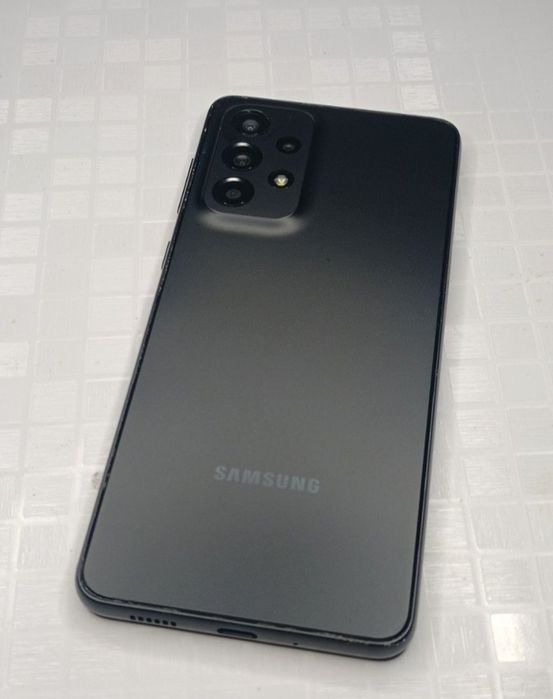 Telefon A33 sotiladi