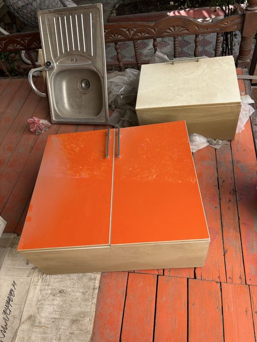 Продам кухонный гарнитур, срочно