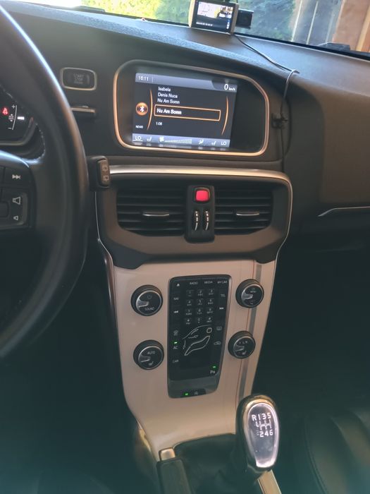 Vand / Schimb Volvo V40 2014