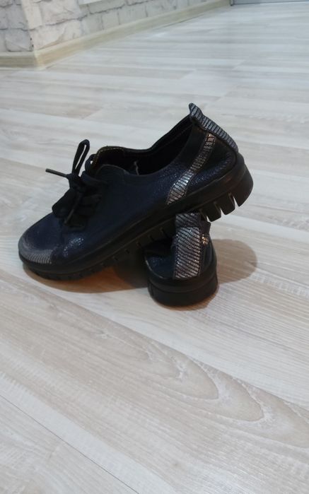 Туфли для девочек, школьные ботинки