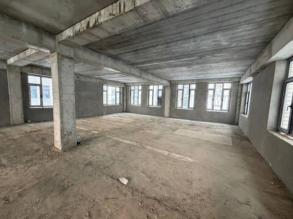 Нежилое на Махтумкули  178 кв/м