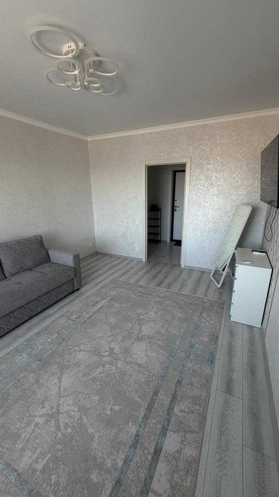 Продается 1 комнатная квартира  ЖК Life park застройщик Rich Group