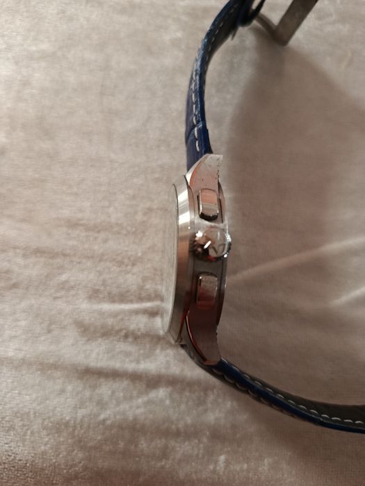 Продам часы Зенит Пилот