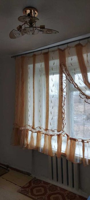 продам двухкомнатную квартиру