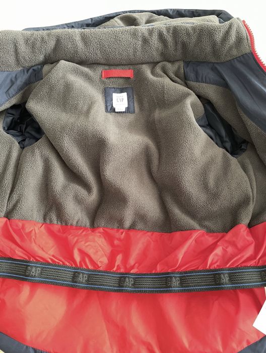 Продам куртку осенюю