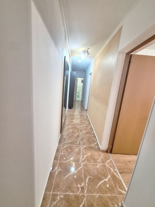 Închiriez apartament Calea Moldovei parter