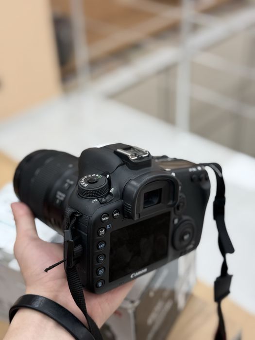 Фотоаппарат Canon EOS 7D Mark 2/ Рассрочка 0-0-12