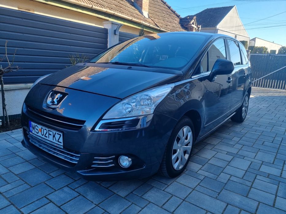 Peugeot 5008 1.6 HDI