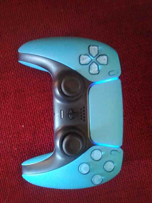 Чисто нов джойстик за PlayStation 5 PS5