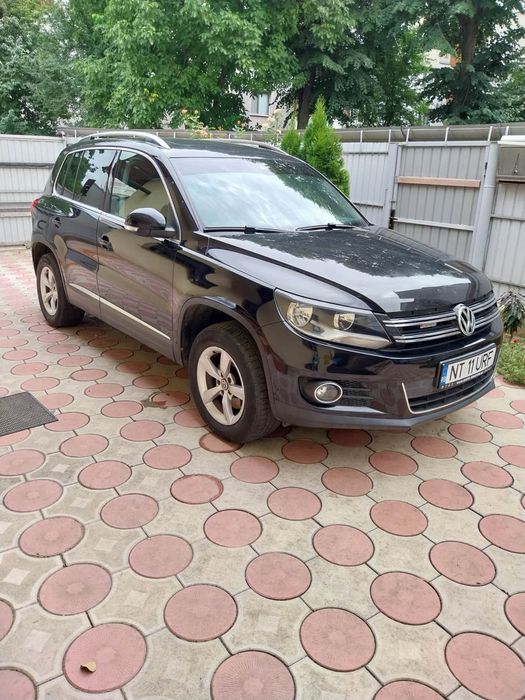 Tiguan 4x4 Deluxe întreținut