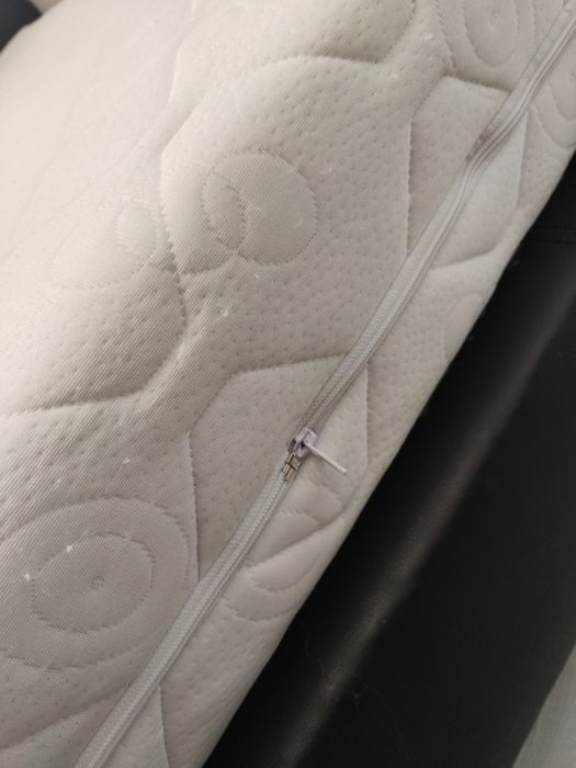 Saltea cu memorie de 5cm stare perfecta