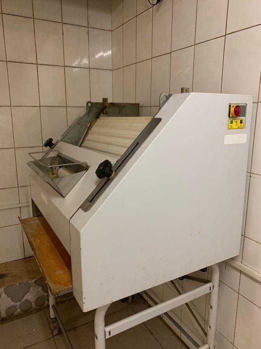 Тестоделитель, тестозакаточная, багетозакаточная машины