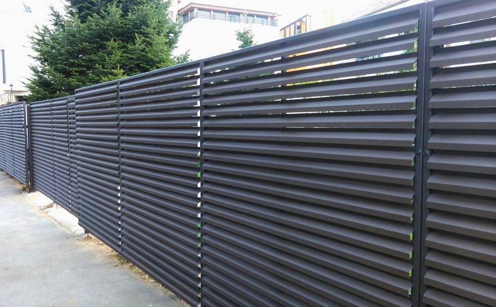 Garduri din panou stil jaluzele, din sipca metalica, tabla, plasa, BCA