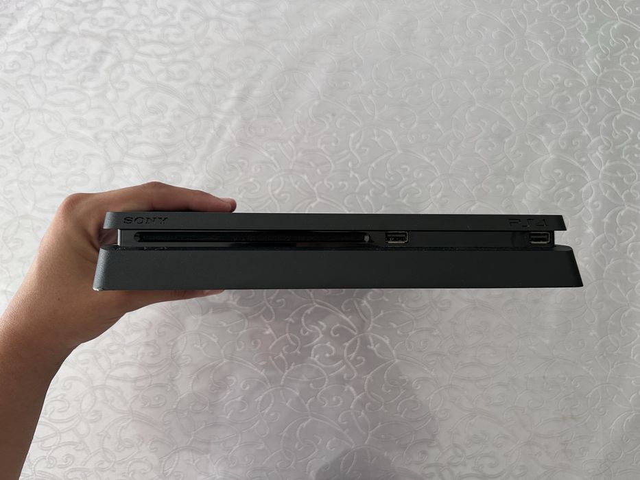 PlayStation 4 slim 1ТБ