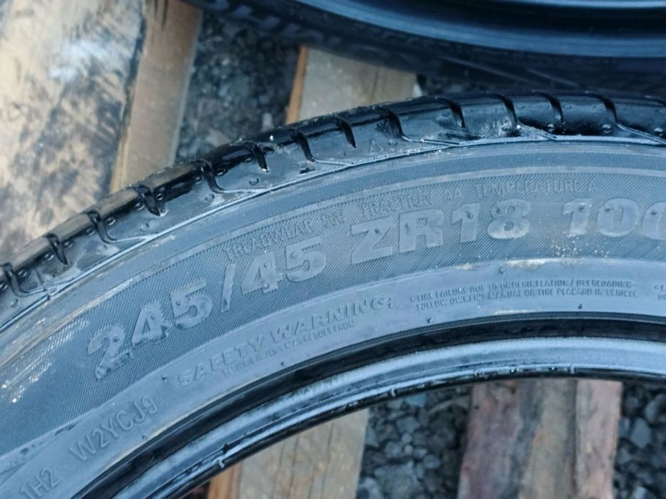 245/45/18 Kumho 4 шт