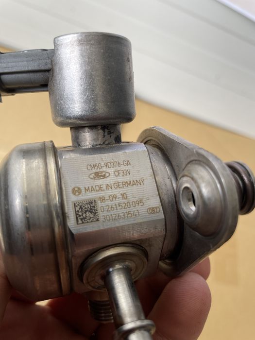 Pompa inalte Ford Fiesta 1.0 benzina