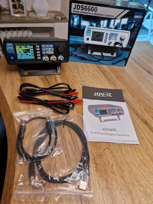 Generator de semnal JOY-IT JDS6600-B 60 MHz