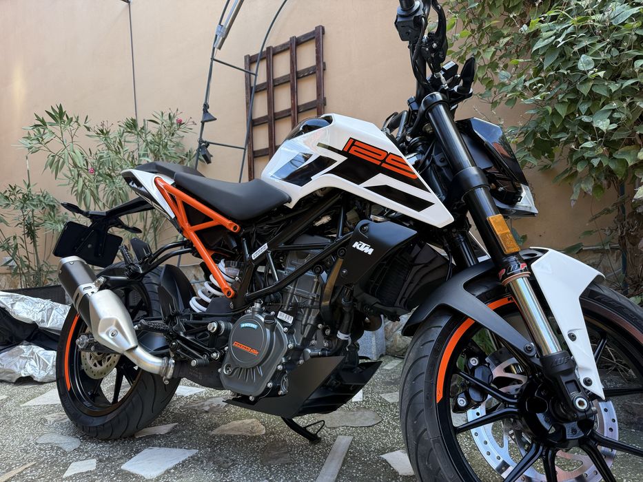 KTM Duke 125 ABS 2017 – 1.174 KM – UNIC PROPRIETAR