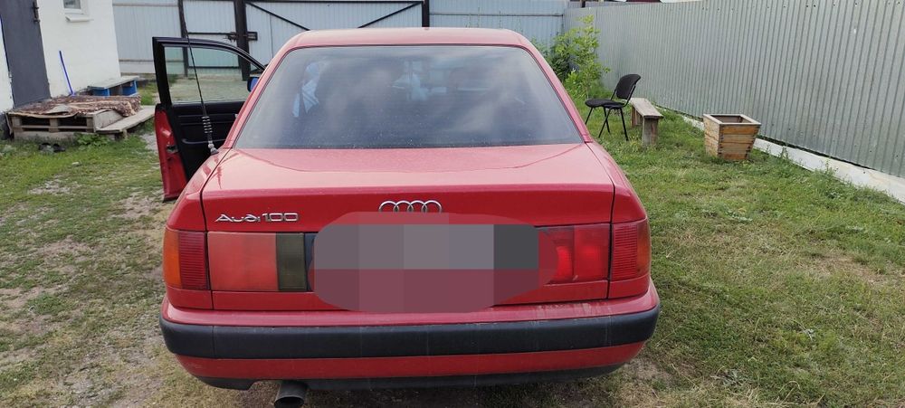 Продается ауди 100 с4