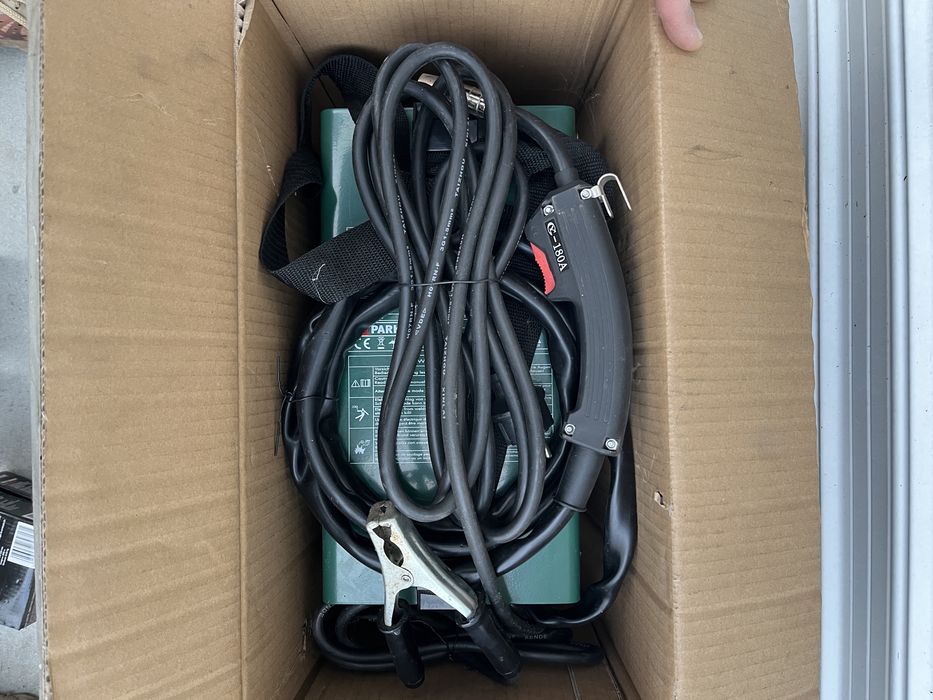 Заваръчен апарат телоподаващо предпазен шлем и консумативи Lidl