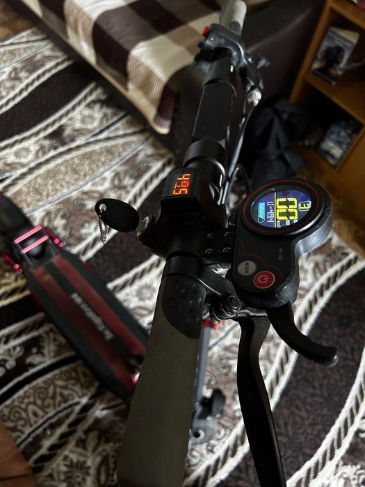 Электросамокат KugooKirin M4