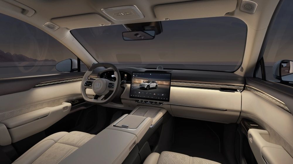 Zeekr 7 X full crasover CIP