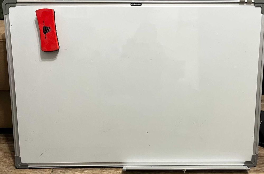 Бяла магнитна дъска Deli Universal - E39033A, 90 х 60 cm