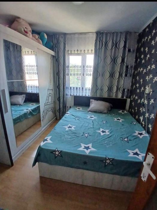 Apartament cu 3 camere Deveselu