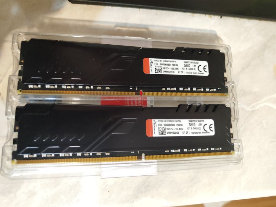 Kingston Hyperx 32gb (2*16gb)