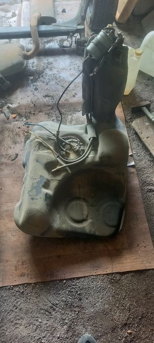 Бензобак гольф 3