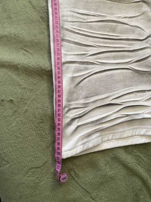 Продам джинсы новые