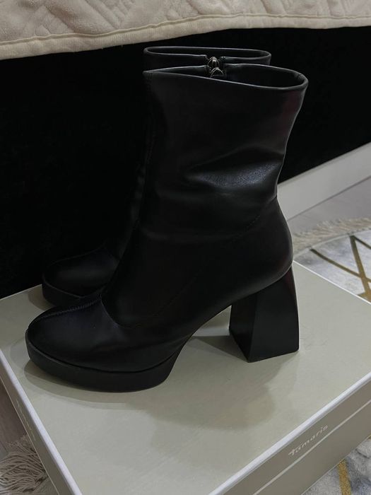 Кожаные туфли новые