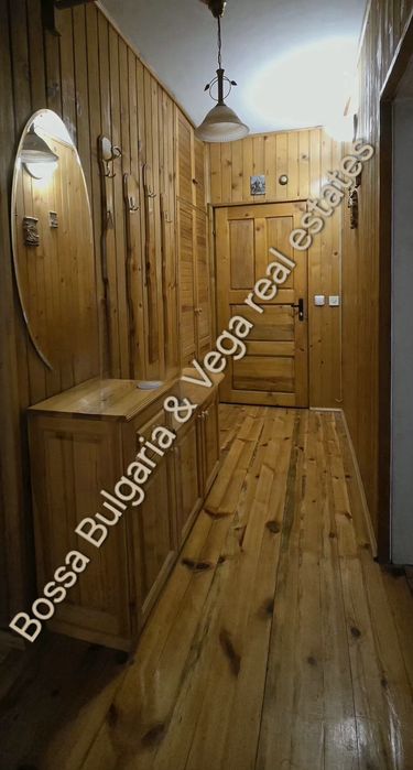 Продава се Тристаен апартамент в Горна Оряховица - 80 кв.м за 1188 €/кв.м - Снимка #9