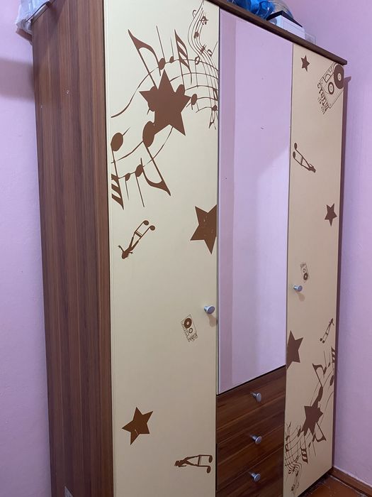 Детский шкаф для одежды