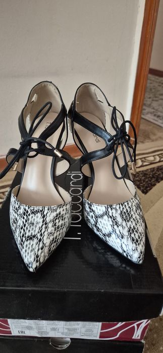 Туфли женские 37 размер