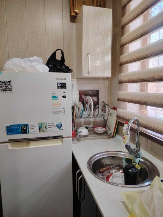 Продается квартира в Яшнабадском районе Лисунова-1а. 2-х ком 2-этаже