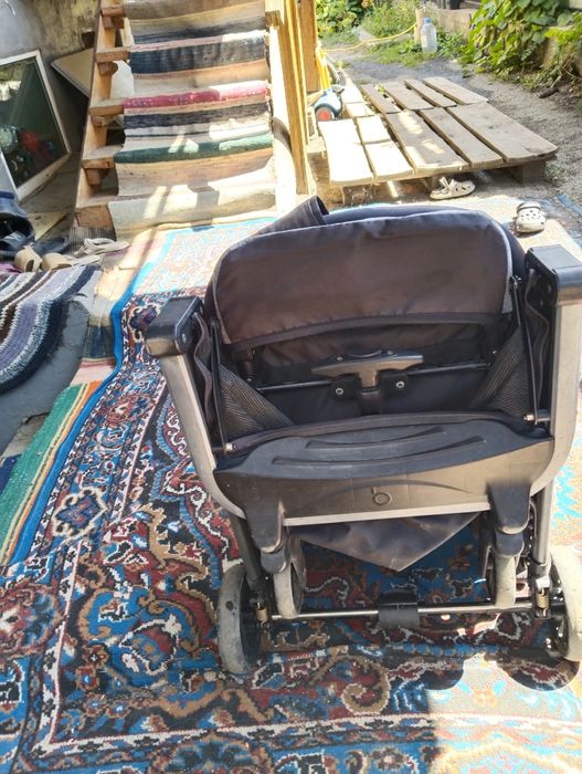 Детская коляска раскладная