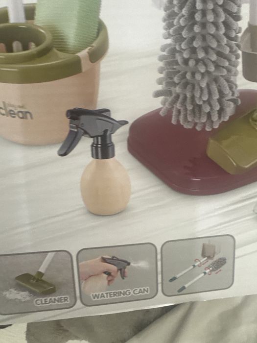 Мамина помощница