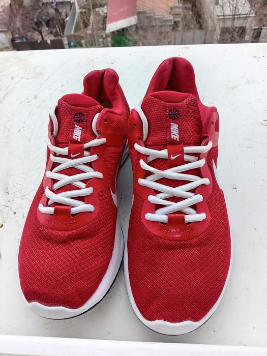 Adidas Nike REVOLUTION 6 marimea.43, (27.5 cm) made in Vietnam.