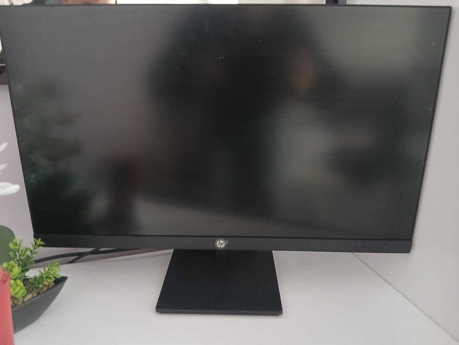 Монитор HP, работещ, 60лв